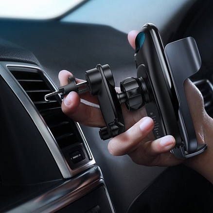 Держатель автомобильный в решетку обдува с беспроводной зарядкой (быстрая) и автоматическим зажимом Baseus Milky Way черный