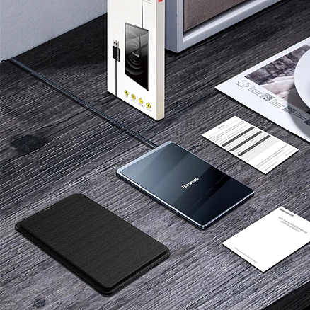 Беспроводная зарядка для телефона ультратонкая 15W Baseus Card (быстрая зарядка) черная