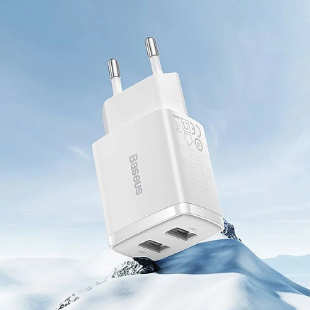 Зарядное устройство сетевое с двумя USB входами Baseus Compact Charger 2U 10.5W белое