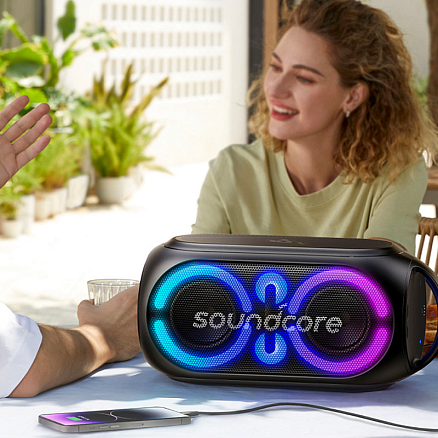 Портативная колонка Anker SoundCore Rave Party 2 для вечеринок с защитой от воды и подсветкой черная