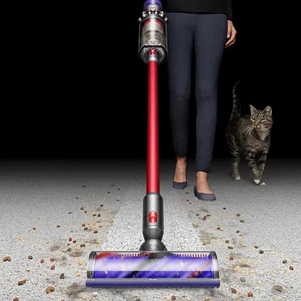 Вертикальный пылесос Dyson V11 Absolute беспроводной красный